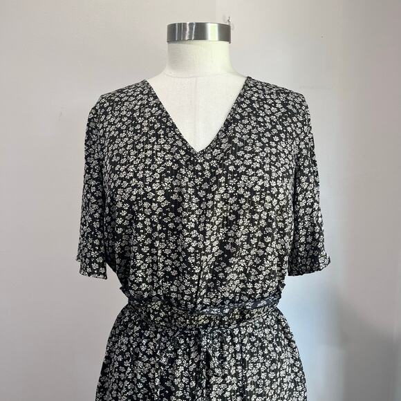 By Clara Paris Black White Floral Jumpsuit Wide Leg Romper Size L Boho - Picture 4 of 8